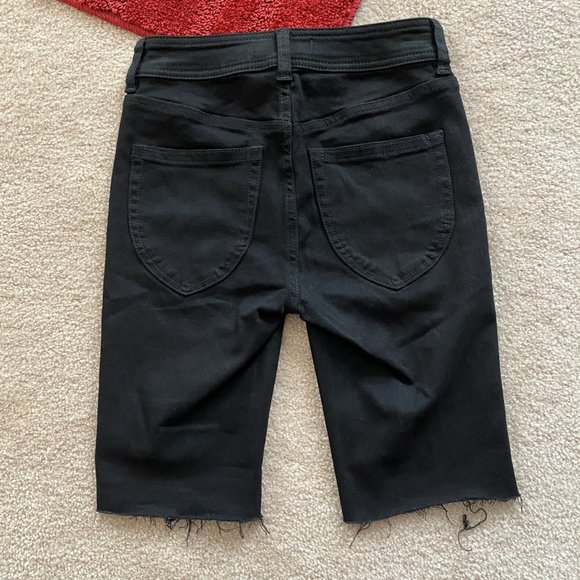 Free People W 24 So Chic Biker Shorts Raw Edge Fringe Hem - Picture 7 of 10